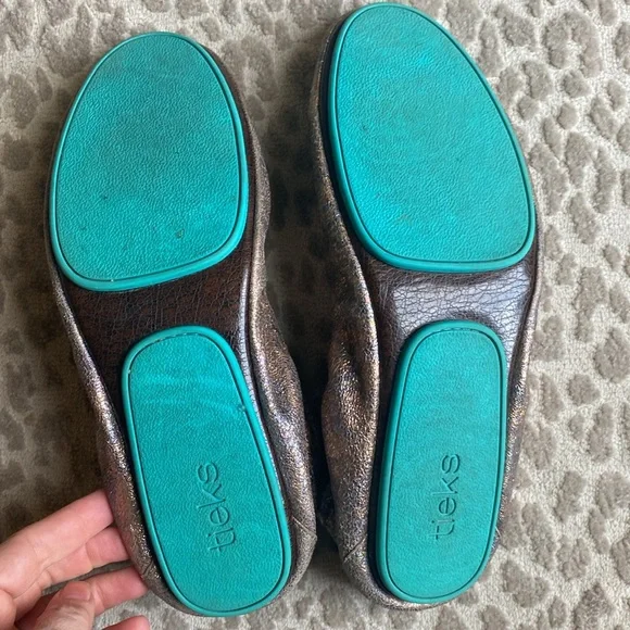 Tieks LOVESTRUCK Leather Ballet Flats - Picture 4 of 8